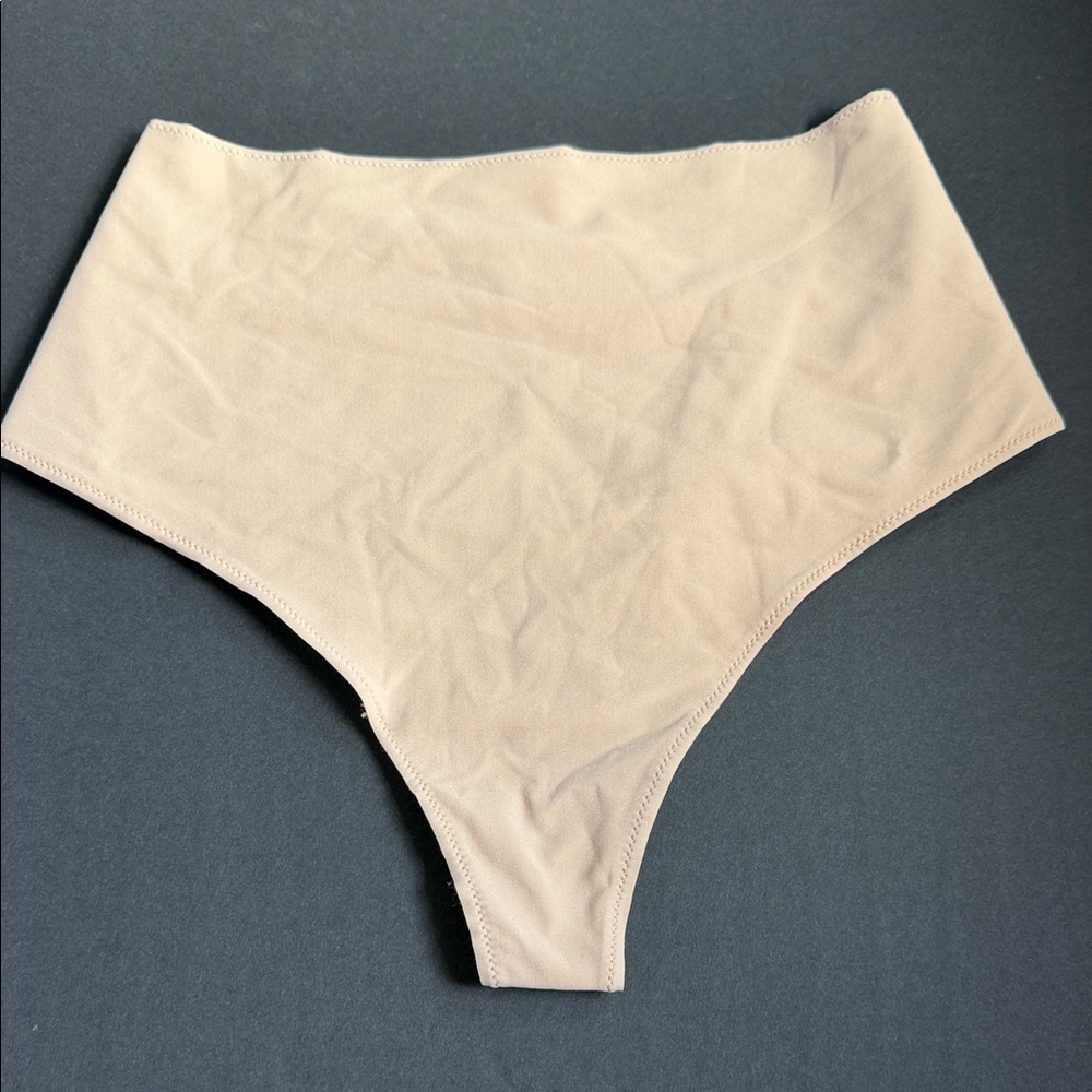 Simone Perele Story High Waist Shaping Thong New